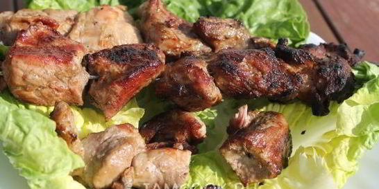Шашлык из свинины на минералке