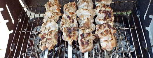 шашлык из свинины в кефире. Шаг 11