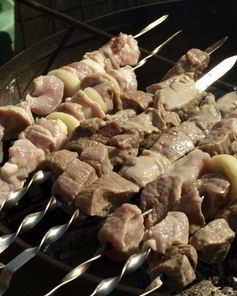 Шашлык на кефире из говядины