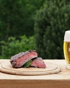 Фланк-стейк, маринованный в пиве