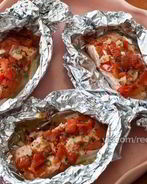 Рыбные стейки, запеченные в духовке и фольге