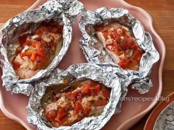 Рецепт рыбных стейков, запеченных в духовке и фольге