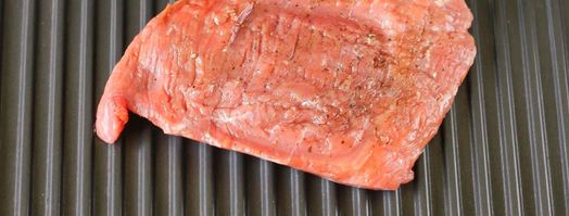 стейк из говядины на гриле. Шаг 4