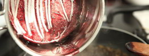 стейк из говядины с классическим винным соусом. Шаг 4