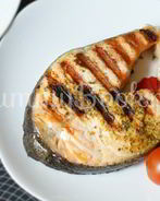 Стейк из семги на гриле