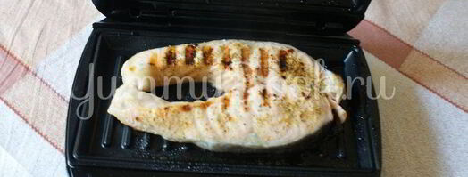 стейк из семги на гриле. Шаг 4