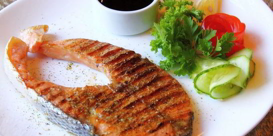 Стейк из семги в аэрогриле