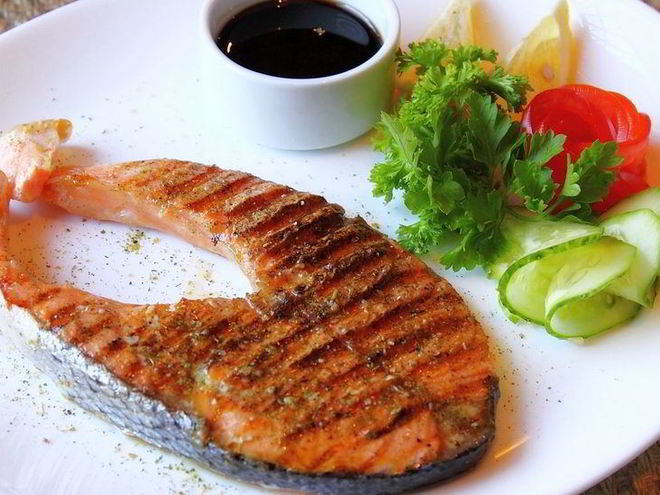 Рецепт стейка из семги в аэрогриле