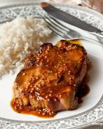 Стейк из свинины с апельсиново-горчичным соусом