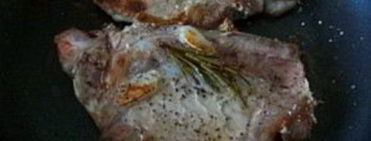 стейк из свинины с розмарином. Шаг 4