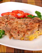 Стейк из свинины с сыром в микроволновке