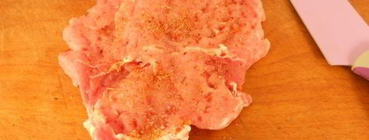 стейк из свинины с сыром в микроволновке. Шаг 2