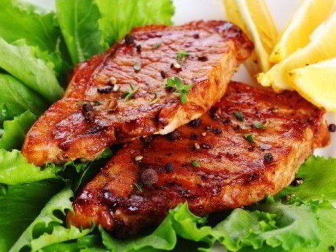 Рецепт стейка на гриле в лимонно-медовом маринаде