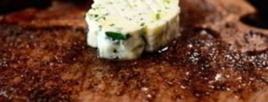 стейк на кости с зеленым маслом. Шаг 10