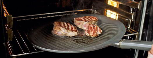 стейк с мятой и бальзамическим уксусом. Шаг 6