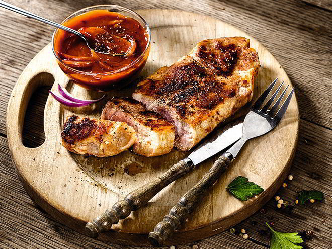 Рецепт стейка с острым томатным соусом