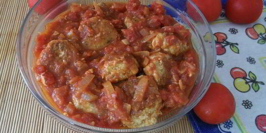 Итальянские тефтельки в томатном соусе