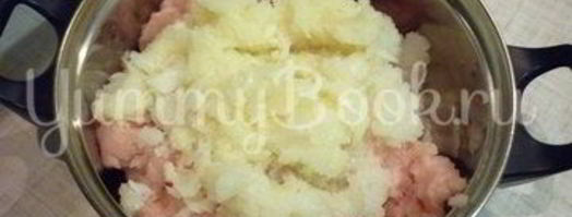 куриные тефтели без риса с двумя соусами. Шаг 2