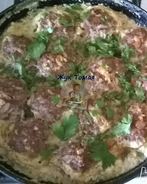 Куриные тефтели в молочно-сырном соусе