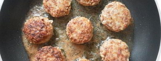 мясные тефтели с рисом и овощами в томатном соусе. Шаг 18