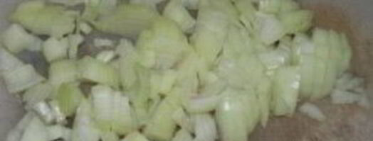 паровые тефтели в мультиварке. Шаг 2