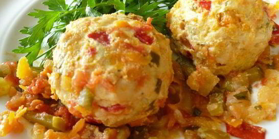 Рыбные тефтели в остром пикантном соусе