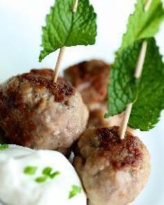 Тефтели по-гречески