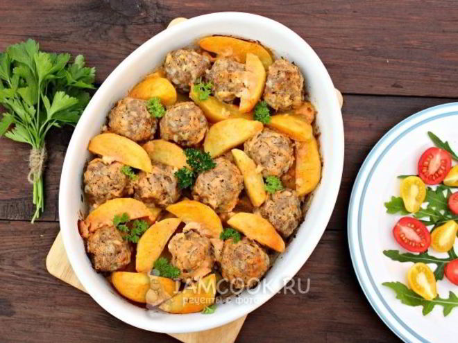 Рецепт тефтелей с картошкой в духовке