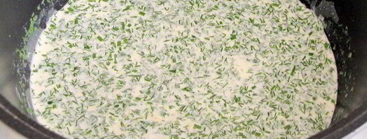 тефтели с кедровыми орешками в сливочном соусе. Шаг 8