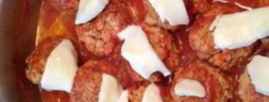 тефтели с моцареллой в томатном соусе. Шаг 6