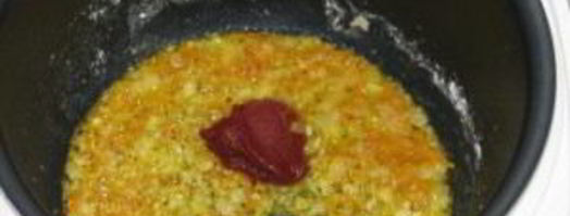 тефтели с подливкой в мультиварке. Шаг 2