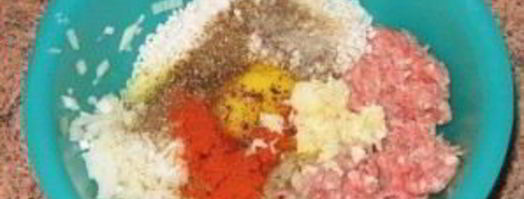 тефтели с сырым рисом. Шаг 2