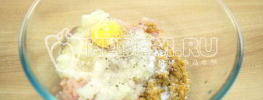 тефтели в сливочном соусе. Шаг 6