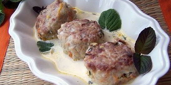 Тефтели в сметане