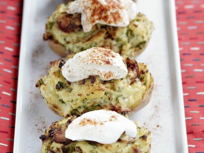 Рецепт тефтелей в сметанном соусе