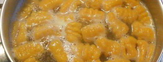 тыквенные ньокки с грецкими орехами и розмарином. Шаг 9