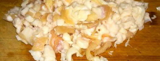 домашние вареники со сметанно-чесночным соусом и шкварками. Шаг 5