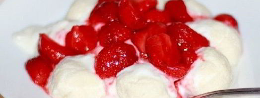 тесто на вареники с клубникой. Шаг 4