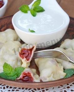 Вареники на пару в мультиварке с вишнями