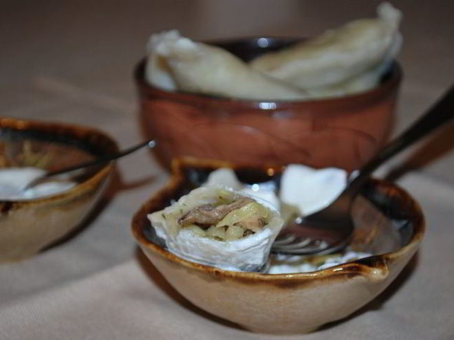 Рецепт вареников с капустой и маслятами