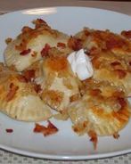 Вареники с картошкой и вареники с кислой капустой