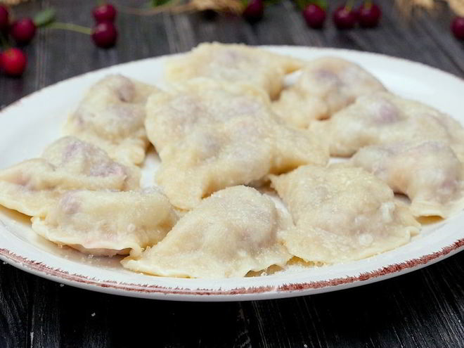 Рецепт вареников с вишней