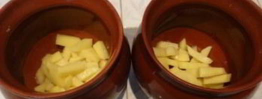 жаркое из курицы, картошки и грибов. Шаг 3