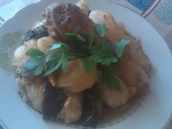Рецепт жаркого из курицы с картофелем и баклажанами