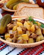 Жаркое из свинины в горшочках