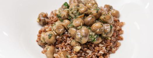 гречка с грибами и чесночными гренками. Шаг 6