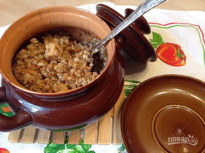 Рецепт гречки с мясом в горшочках