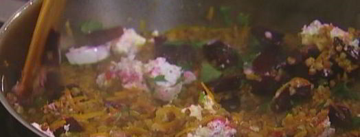 гречка с овощами, козьим сыром и белым вином. Шаг 10