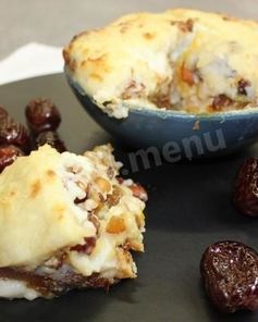 Гурьевская каша с арахисом, бананами, киви и сухофруктами