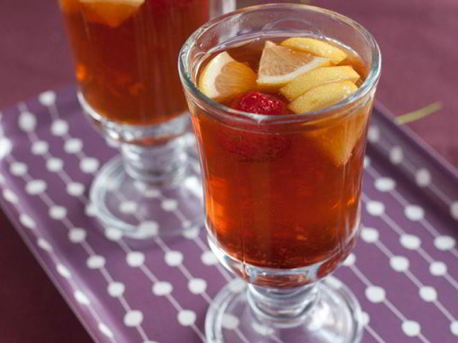 Рецепт имбирного чая с клубникой